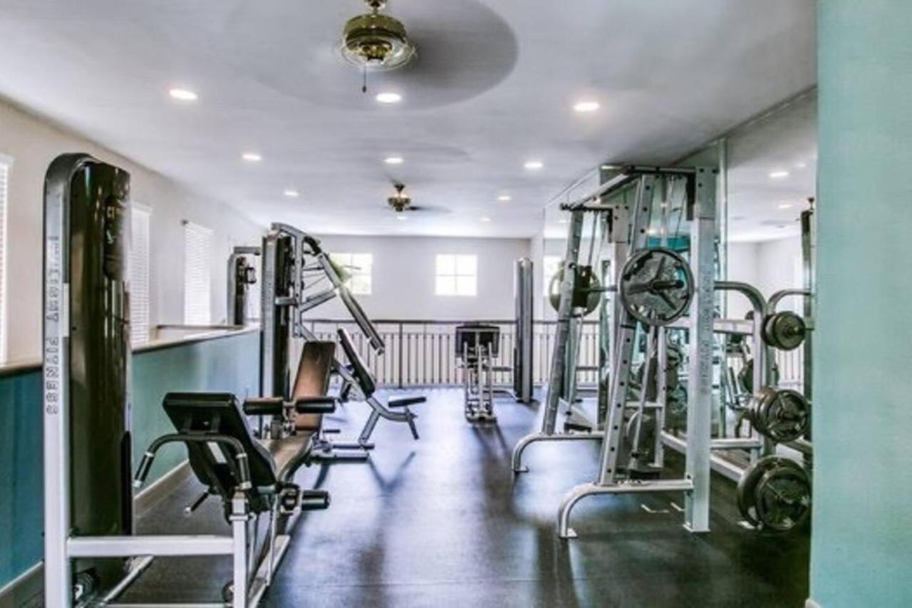 2 Bedroom Easy Access To Med Center, Nrg, Downtown Houston Exterior foto
